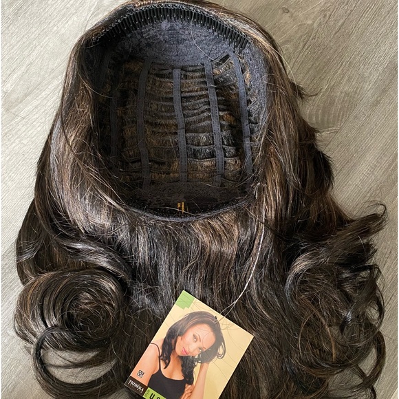 Synthetic Half Wig - Picture 5 of 11